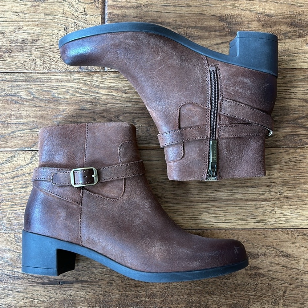 Dansko Cagney Boot Brown Burnished Suede Leather Ankle Bootie Size 38 New NWOB - Picture 13 of 13